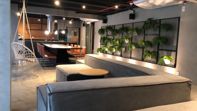 Hub Coliving área de lazer coworking e salão gourmet Hub Coliving área de lazer coworking e salão gourmet