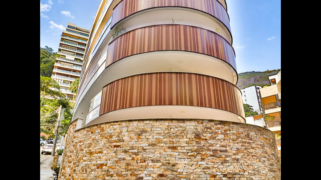 La Fontaine Lagoa fachada do predio La Fontaine Lagoa fachada do predio