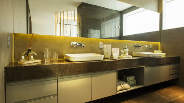 Riserva Golf Vista Mare Residenziale by pininfarina Banheiro quarto casal
