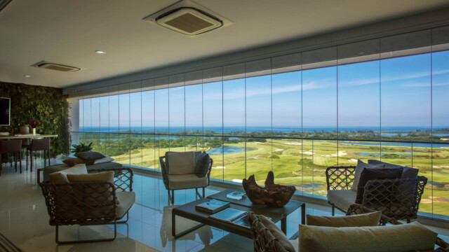 Riserva Golf Vista Mare Residenziale by pininfarina Varanda Riserva Golf Vista Mare Residenziale by pininfarina Varanda