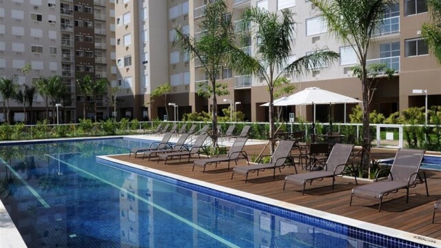Up Barra Mais área de lazer piscina