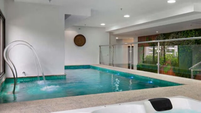 Elos Ilha Pura área de lazer spa e hidromassagem
